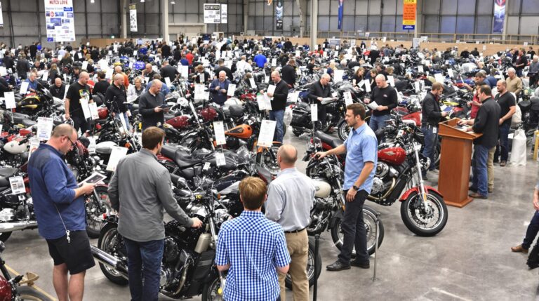 Acheter une moto aux enchères : nos conseils pour faire une bonne affaire
